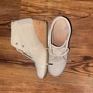 Toms booties